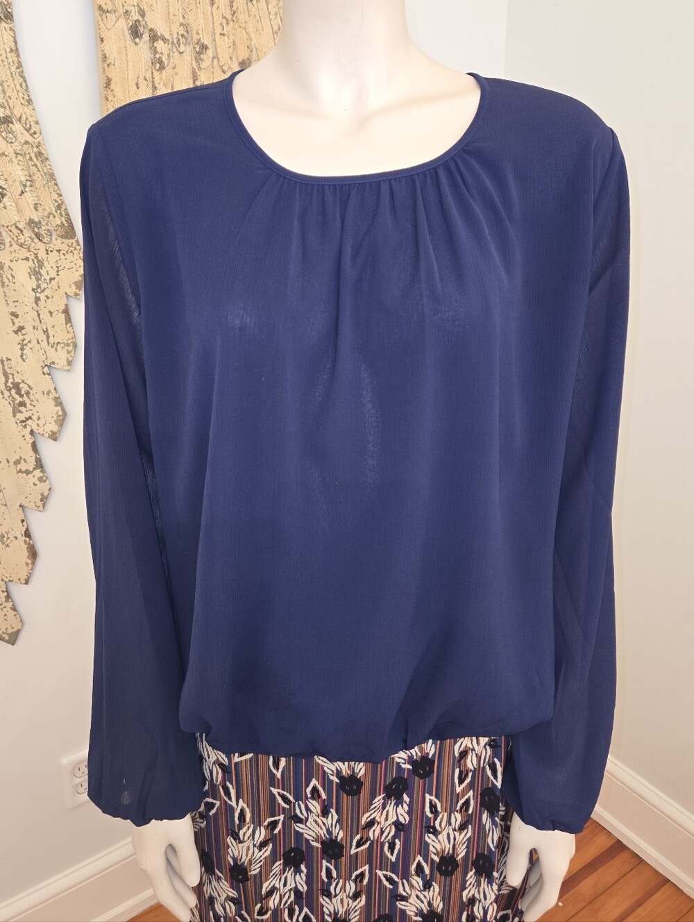 Tommy Hilfiger Navy Long-Seeve Blouse Gathered Waist Size Large